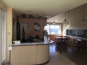 フロントスタッフ